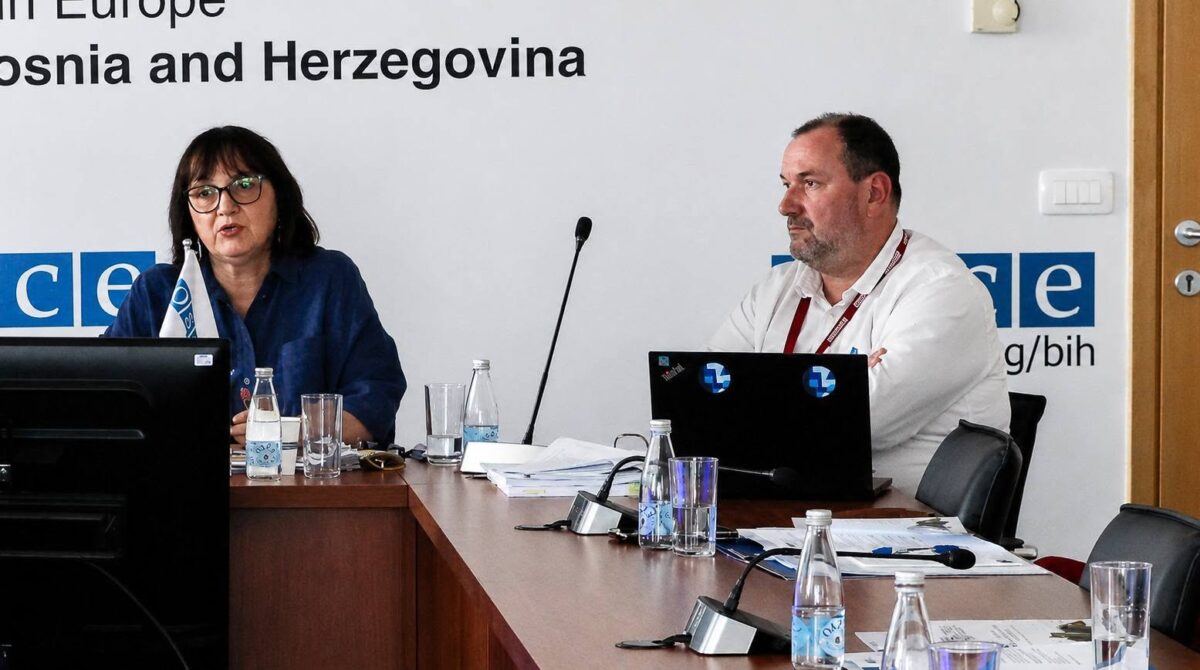 Zajednički protiv krijumčarenja: Održan koordinacijski sastanak za zaštitu kulturnih dobara BiH (BHS/FRA/ENG)